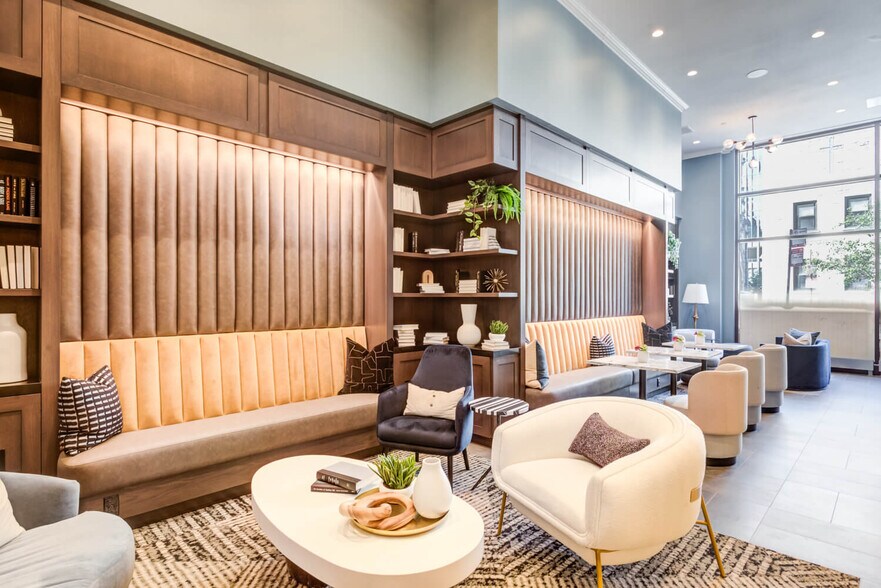 More Photos Of 747 N Wabash Ave, Chicago Apartments For Lease