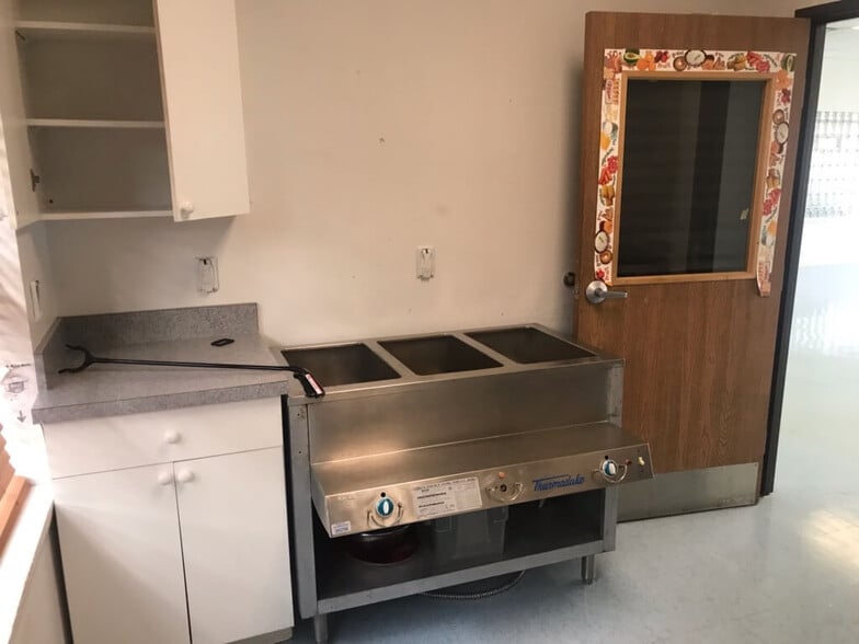 More Photos Of 18440 John R St, Detroit Religious Facility For Sale