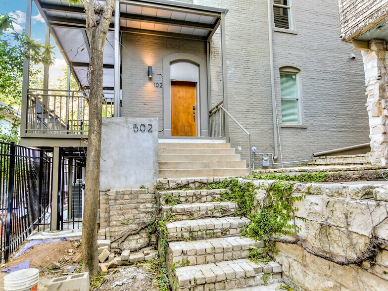 More Photos Of 702 San Antonio St, Austin Loft Creative Space For Sale