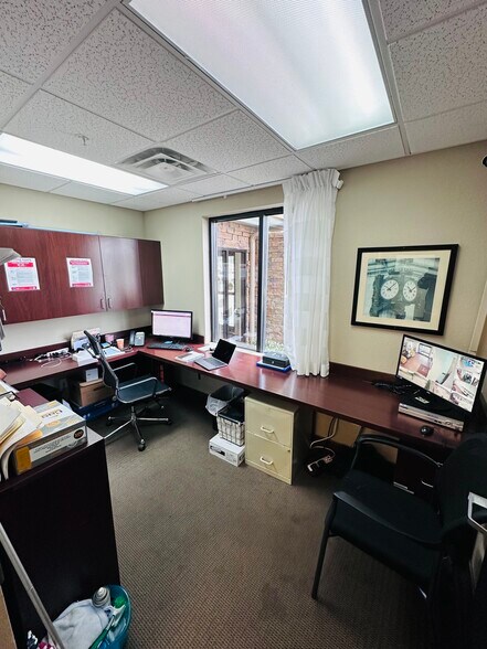 More Photos Of 4450 Rhea County Hwy, Dayton Hotel For Sale
