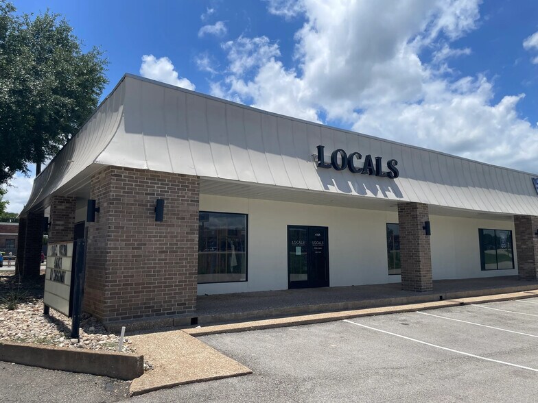 More Photos Of 410 W Southwest Loop 323, Tyler Storefront For Lease