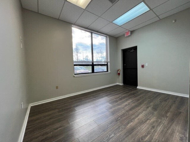 More Photos Of 9 Business Park Dr, Branford Office For Lease