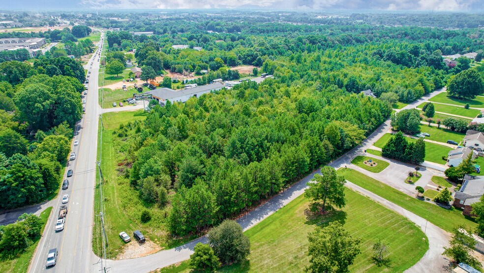 More Photos Of 00 Kendra Dr, Mooresville Land For Sale