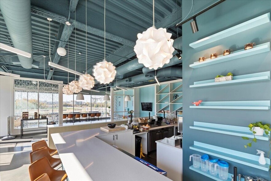 More Photos Of 4201 Rivers Edge Pky, Council Bluffs Office For Lease