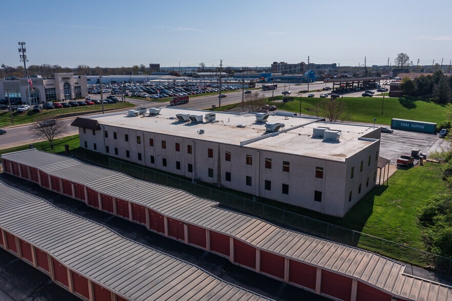 More Photos Of 11520 St. Charles Rock Rd, Bridgeton Medical For Sale