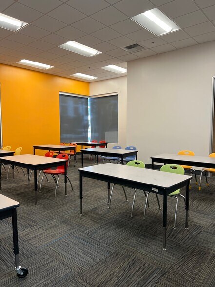 More Photos Of 537-539 E Weddell Dr, Sunnyvale Schools For Sale