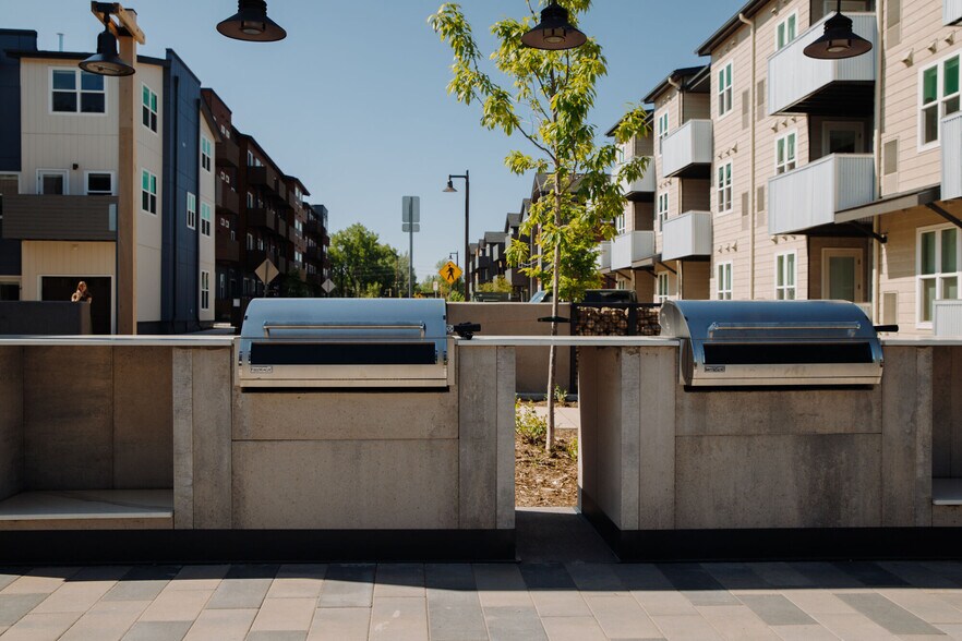 More Photos Of 5845 Arapahoe Ave, Boulder Apartments For Lease