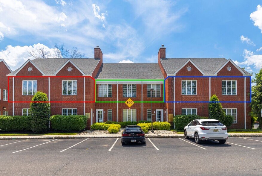 More Photos Of 821-824 Courtyard Dr, Hillsborough Office For Lease