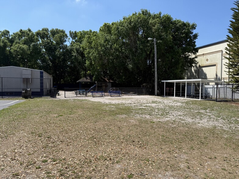 More Photos Of 1511 S US Highway 301, Tampa Office For Sale