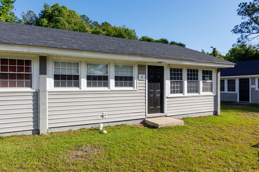 More Photos Of 157 Old Shaw Rd, Fayetteville Apartments For Sale