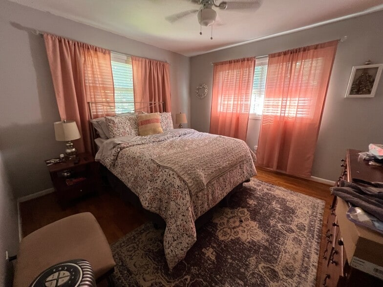 More Photos Of 81 E Wesley Rd NE, Atlanta Apartments For Sale