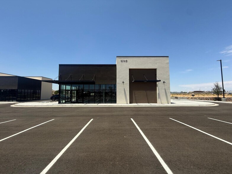 More Photos Of 1614 Jose Bombach dr, El Paso Unknown For Lease