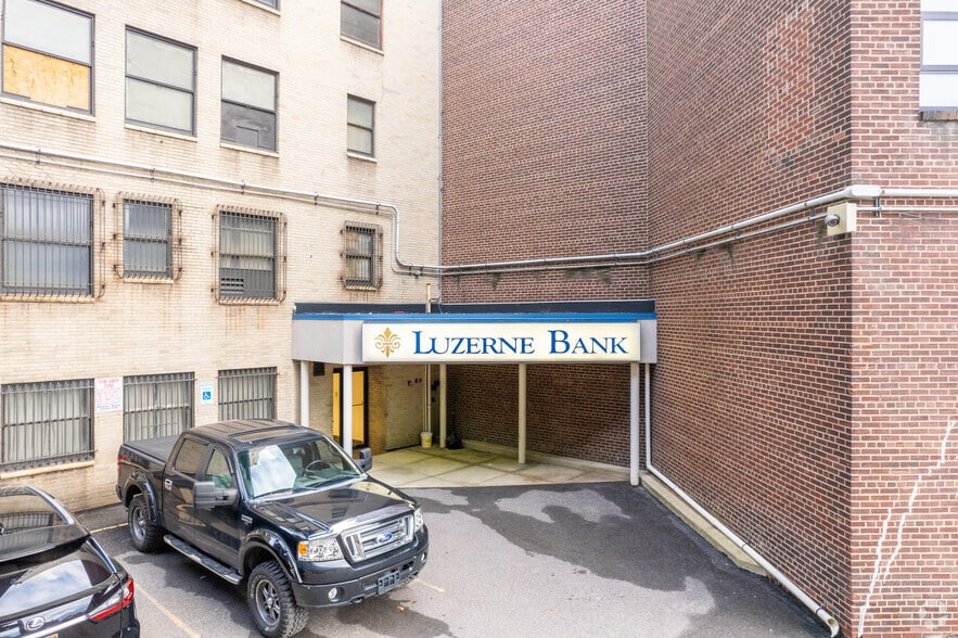 More Photos Of 67-69 Public Sq, Wilkes Barre Office Residential For Lease