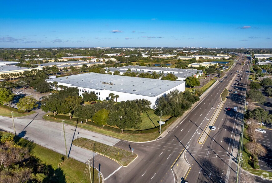 More Photos Of 7337 Bryan Dairy Rd, Largo Manufacturing For Lease