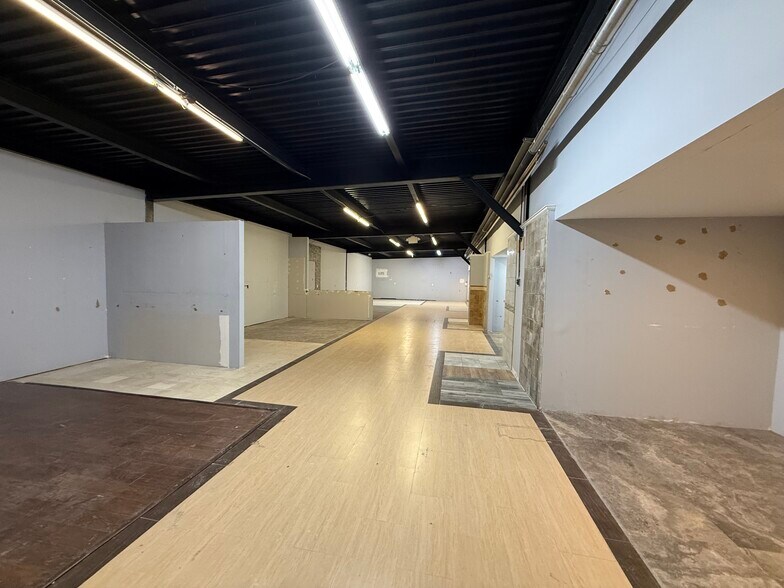 More Photos Of 2224 Industrial Dr, Bethlehem Warehouse For Lease