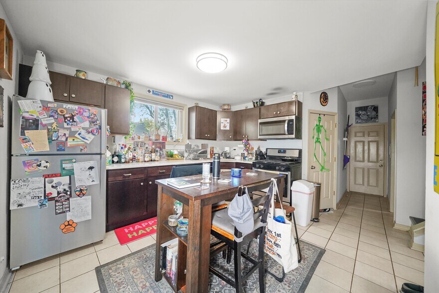 More Photos Of 3501 W Palmer St, Chicago Apartments For Sale