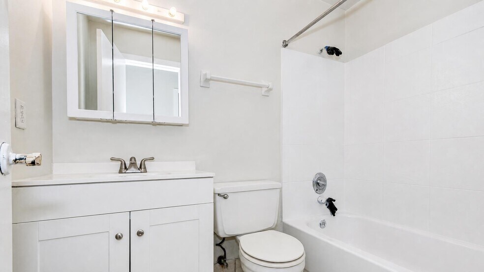 More Photos Of 11281 NW 39th St, Coral Springs Multifamily For Sale