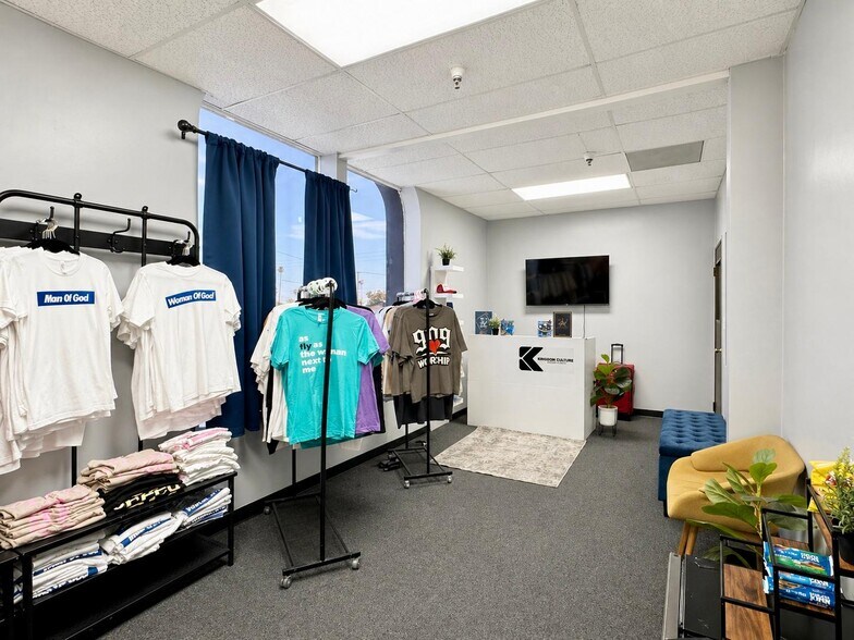 More Photos Of 909 N D St, San Bernardino Office For Sale