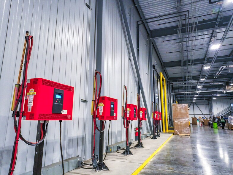 More Photos Of 1900 Peru Dr, Sparks Refrigeration Cold Storage For Lease