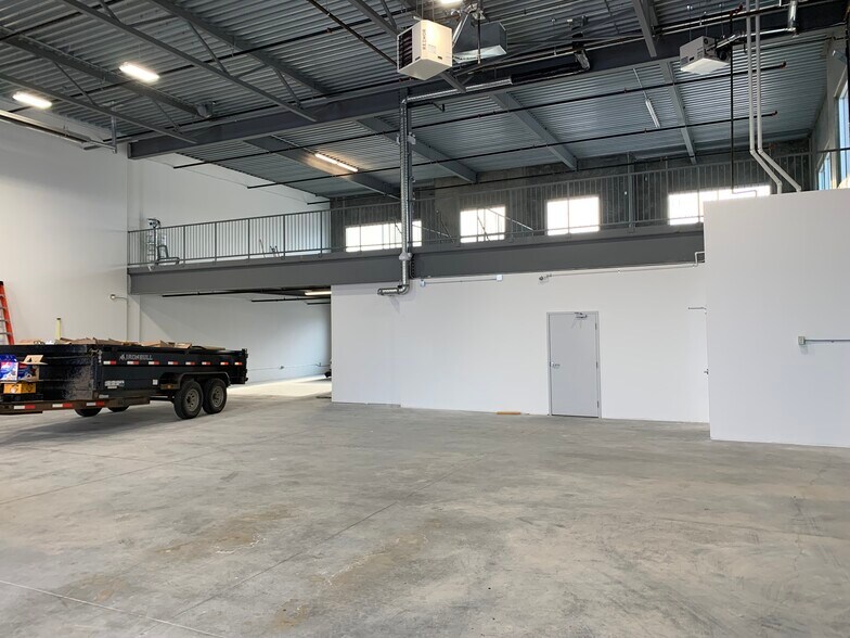 More Photos Of 3902 65A Ave, Leduc Unknown For Lease