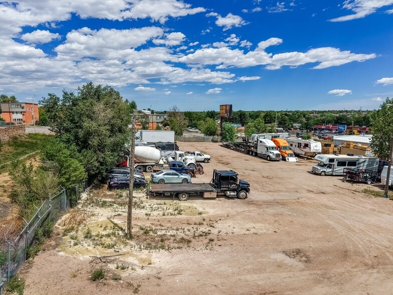 More Photos Of 2610 Delta Dr, Colorado Springs Auto Dealership For Sale