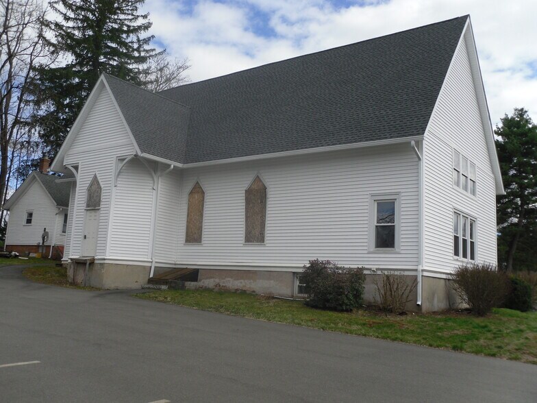 Primary Photo Of 139 Main St, East Berlin Religious Facility For Sale