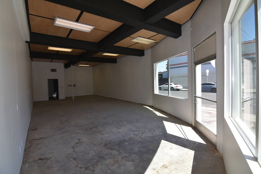 More Photos Of 2153-2173 W Washington Blvd, Los Angeles Storefront Retail Residential For Lease
