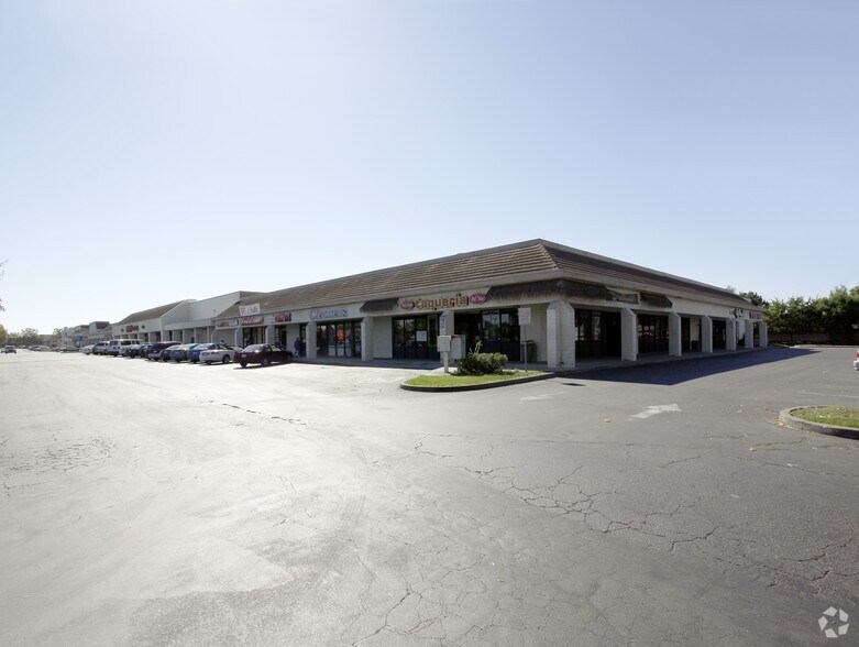 More Photos Of 700-1020 W Kettleman Ln, Lodi Unknown For Lease