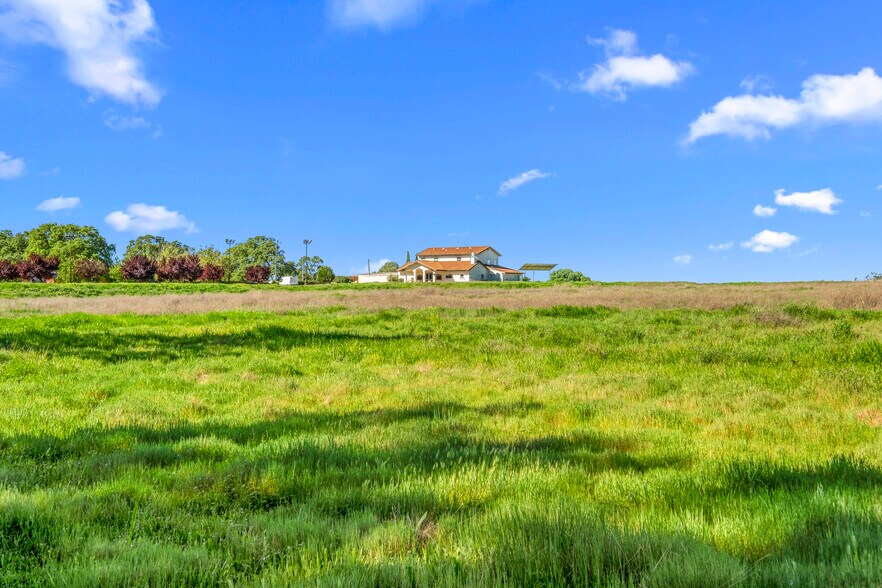 More Photos Of 3000 Alexandrite Dr, Rescue Land For Sale