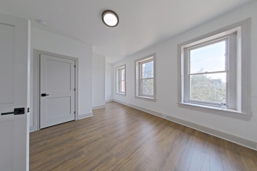 More Photos Of 201 Rochelle Ave, Philadelphia Multifamily For Sale