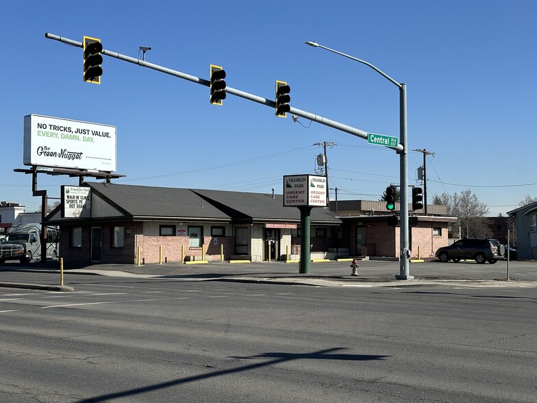 Primary Photo Of 5902 N Division St, Spokane Medical For Sale