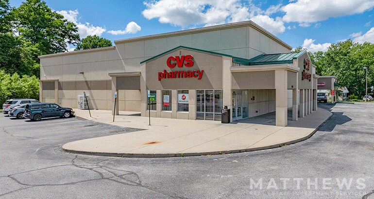 More Photos Of 5920 Madison Ave, Indianapolis Drugstore For Sale