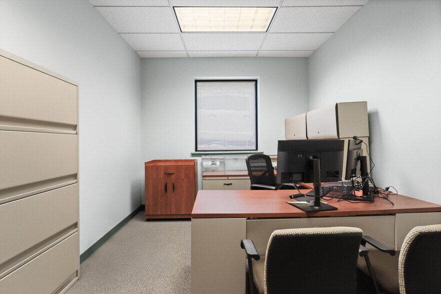 More Photos Of 339 Buschs Frontage Rd, Annapolis Medical For Sale