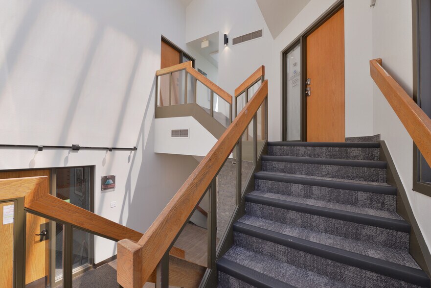 More Photos Of 383 W Drake Rd, Fort Collins Office For Sale