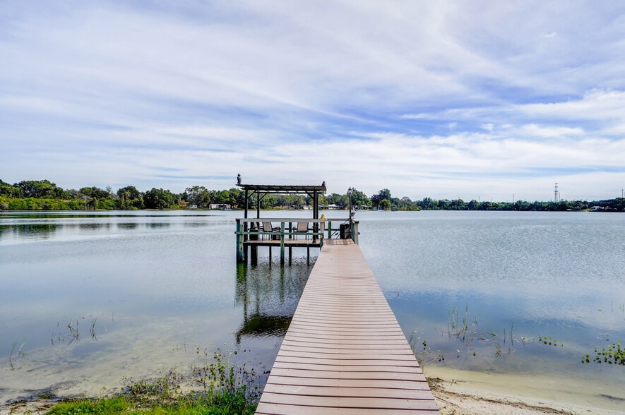 More Photos Of 2060 US Highway 27 N, Avon Park Hotel For Sale