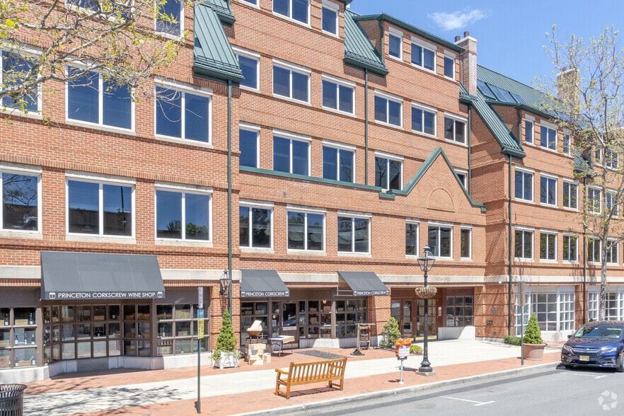 More Photos Of 47 Hulfish St, Princeton Office For Lease