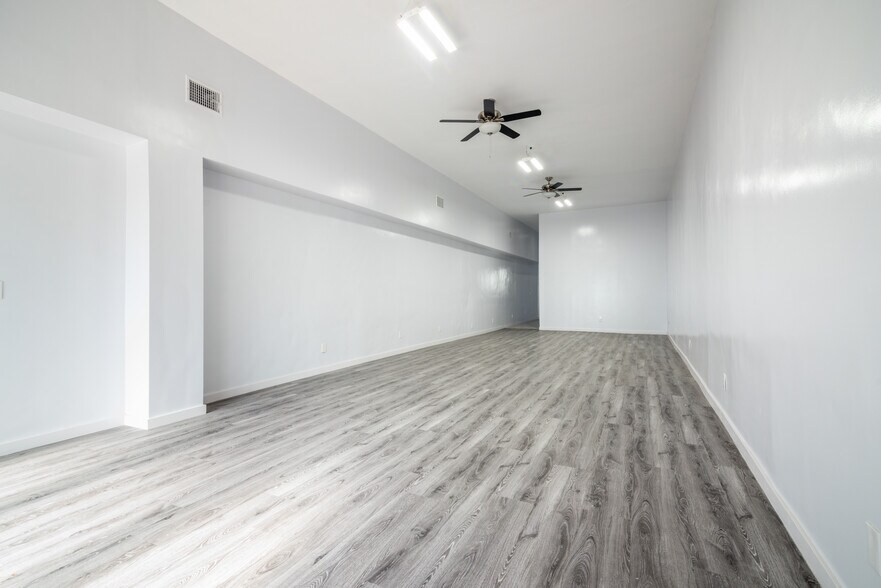 More Photos Of 1885-1899 W Jefferson Blvd, Los Angeles Apartments For Sale