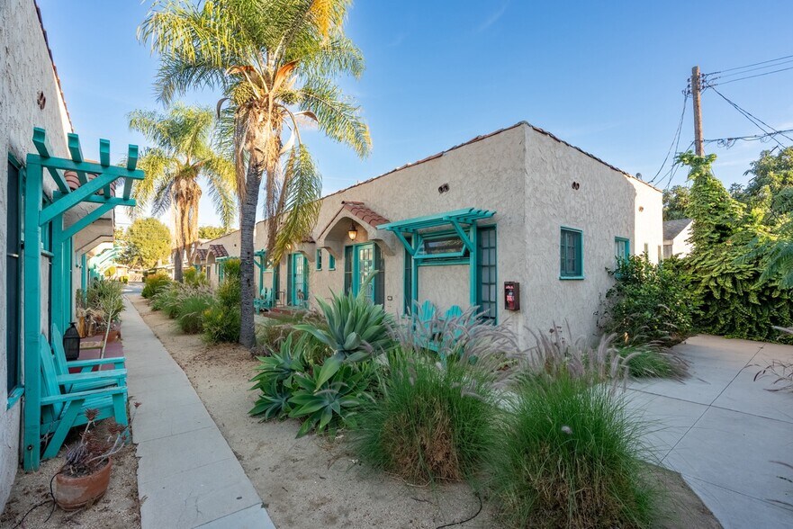 More Photos Of 615 S Columbus Ave, Glendale Apartments For Sale