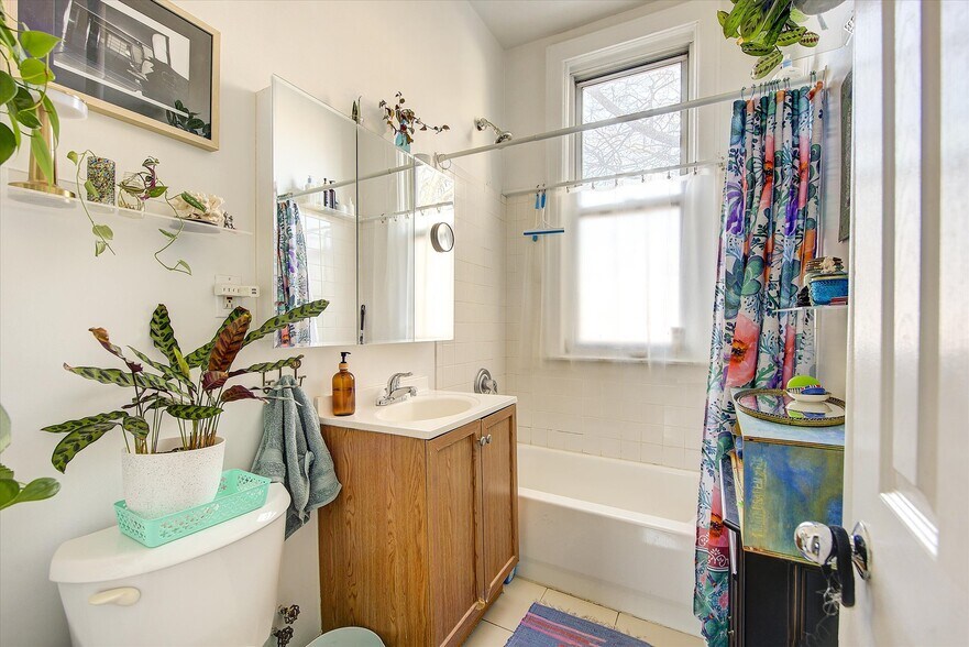 More Photos Of , Astoria Multifamily For Sale