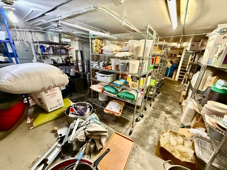 More Photos Of 1101-1127 Polk St, San Francisco Apartments For Lease