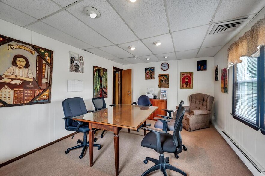 More Photos Of 2539 Middle Country Rd, Centereach Office For Sale