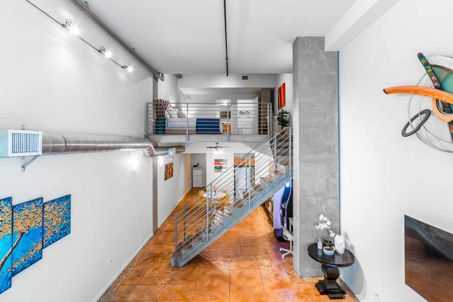 More Photos Of 350 11th Ave, San Diego Apartments For Sale