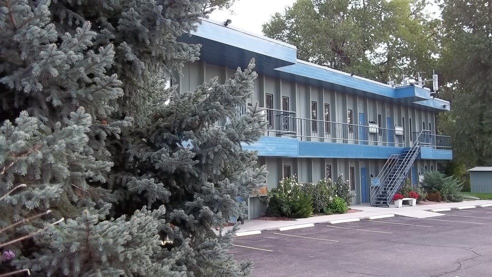 More Photos Of 7000 S Broadway, Centennial Loft Creative Space For Sale