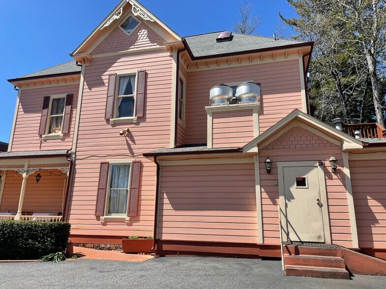 More Photos Of 124 Bank St, Grass Valley Restaurant For Sale