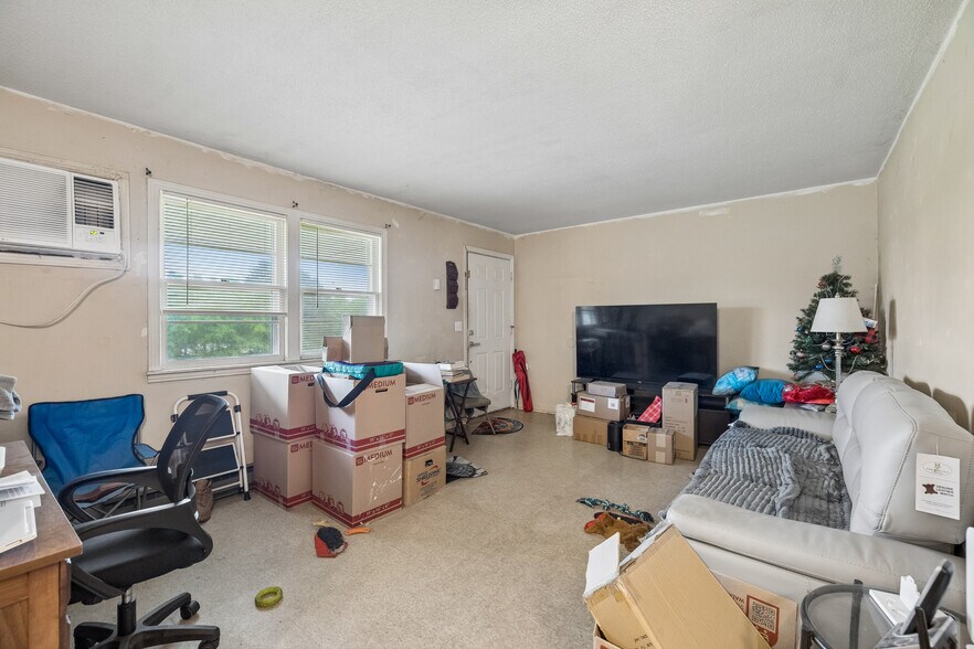 More Photos Of 542 Ashe Ave, New Johnsonville Apartments For Sale