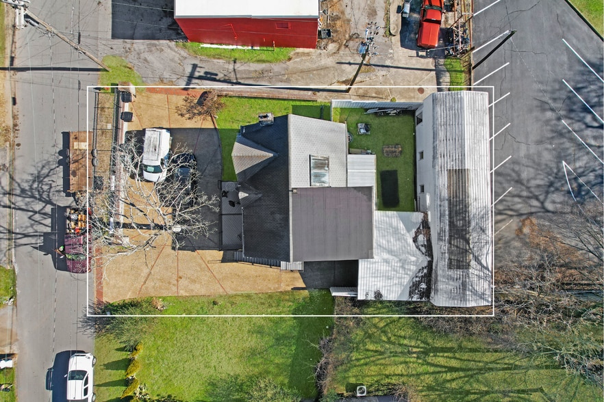 More Photos Of 1022 Virginia Ave, Nashville Office For Sale