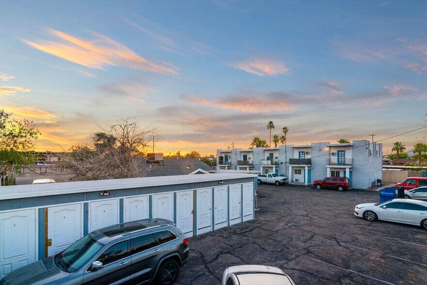 More Photos Of 525 N 32nd St, Phoenix Apartments For Sale