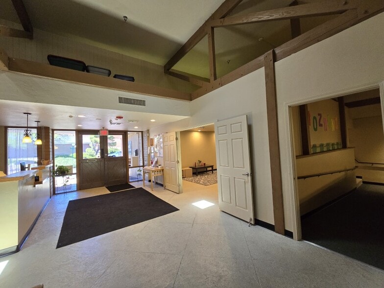 More Photos Of 195 Plaza Dr, Prescott Medical For Sale