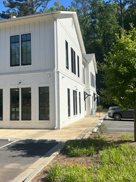 More Photos Of 12457 Broadwell Rd, Milton Office For Sale