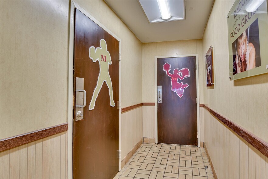 More Photos Of 115 Elm St, Lincolnton Restaurant For Lease